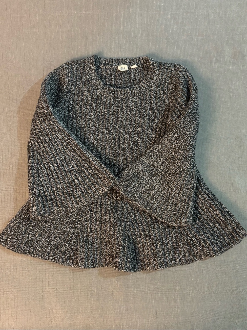 GAP Women's Charcoal Ribbed Crewneck Sweater
